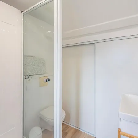Celian,centre Pour 4 Pers Apartment Reims